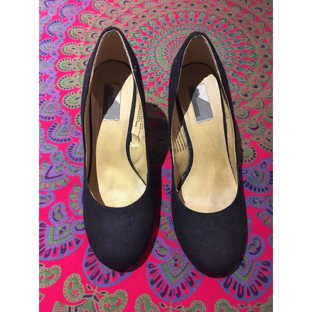UO Black Fabric Heels